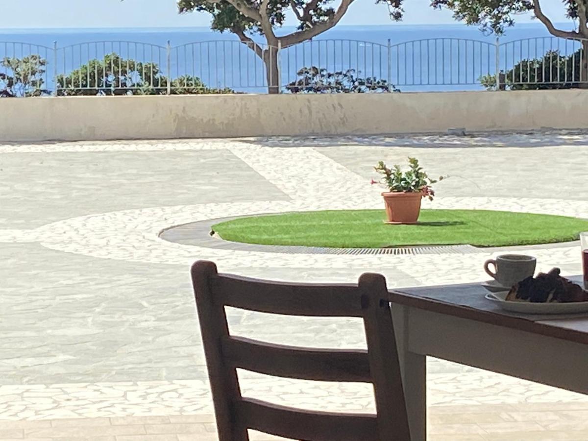 Bonsai Hotell Tropea Eksteriør bilde