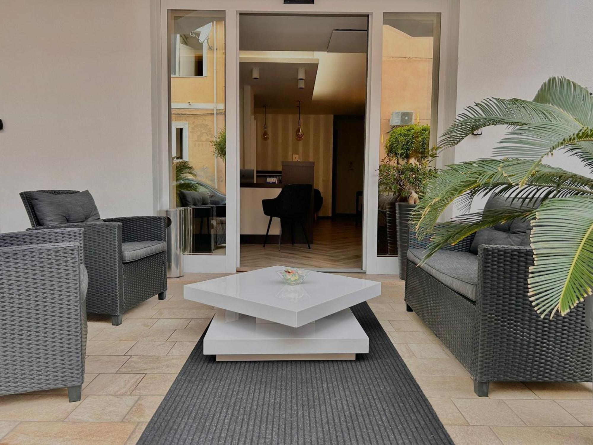 Bonsai Hotell Tropea Eksteriør bilde